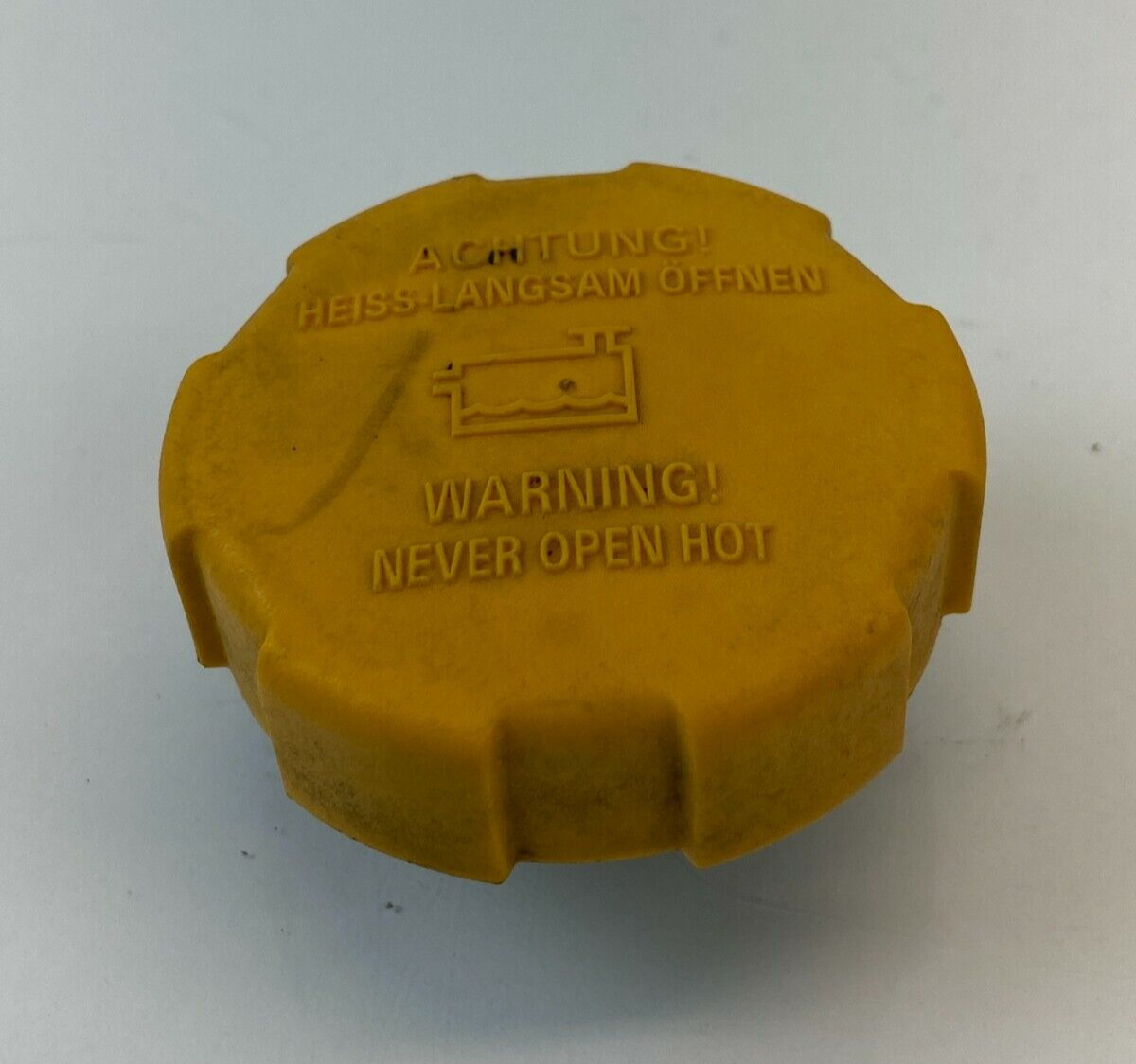 2008 Saturn Astra Hatchback Radiator Engine Coolant Reservoir Bottle Cap Fluid