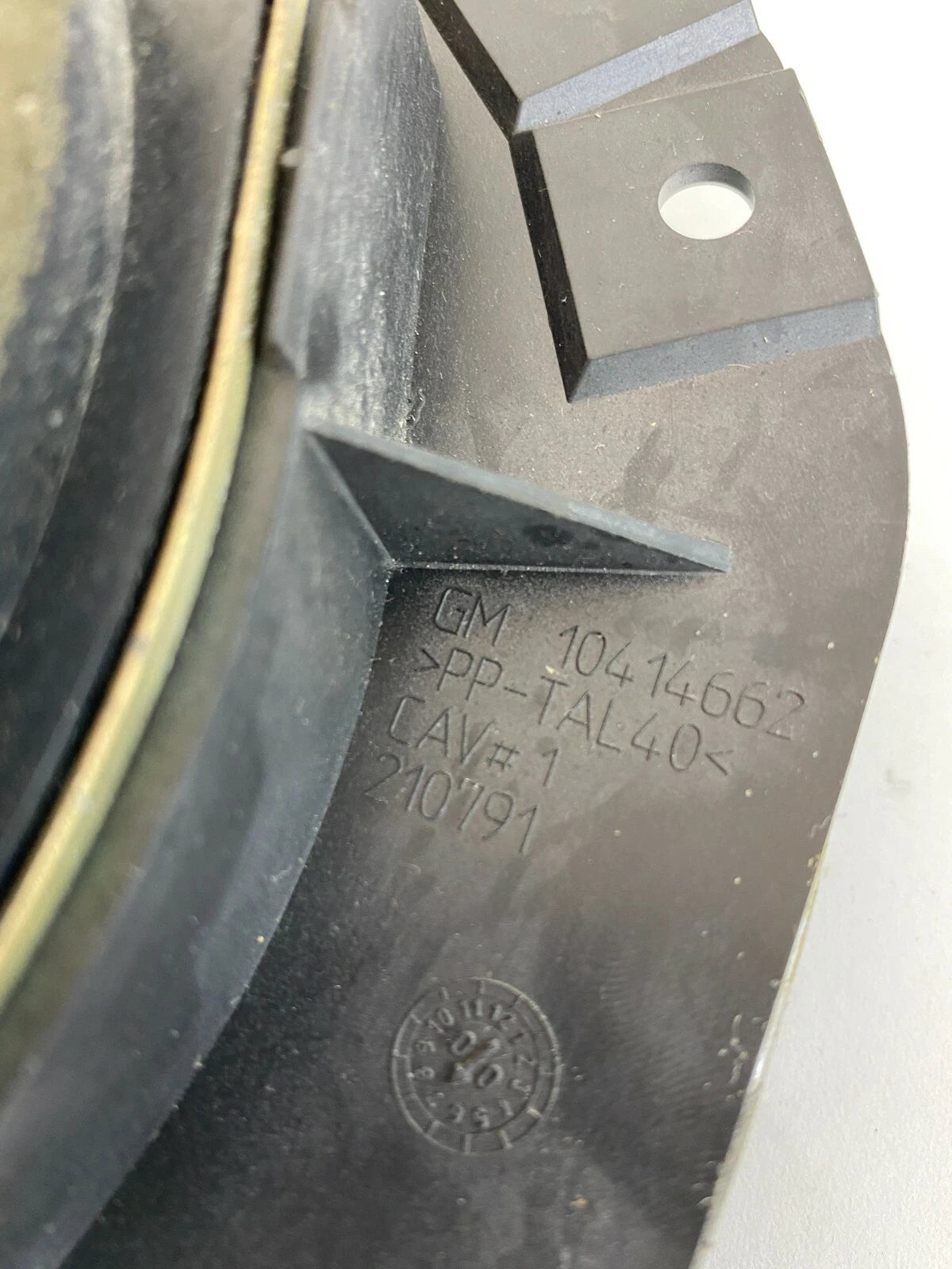 2001-2005 PONTIAC AZTEK FRONT RIGHT PASSENGER DOOR SPEAKER SOUND SYSTEM 10414657