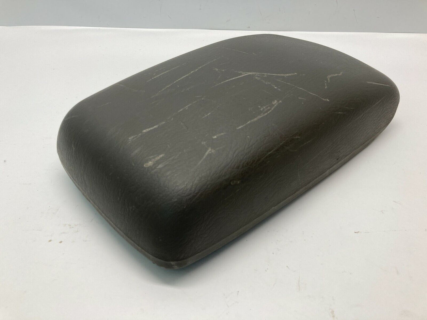 2005 2006 2007 Jeep Liberty Sport Arm Rest Lid Center Console Cover Lid OEM