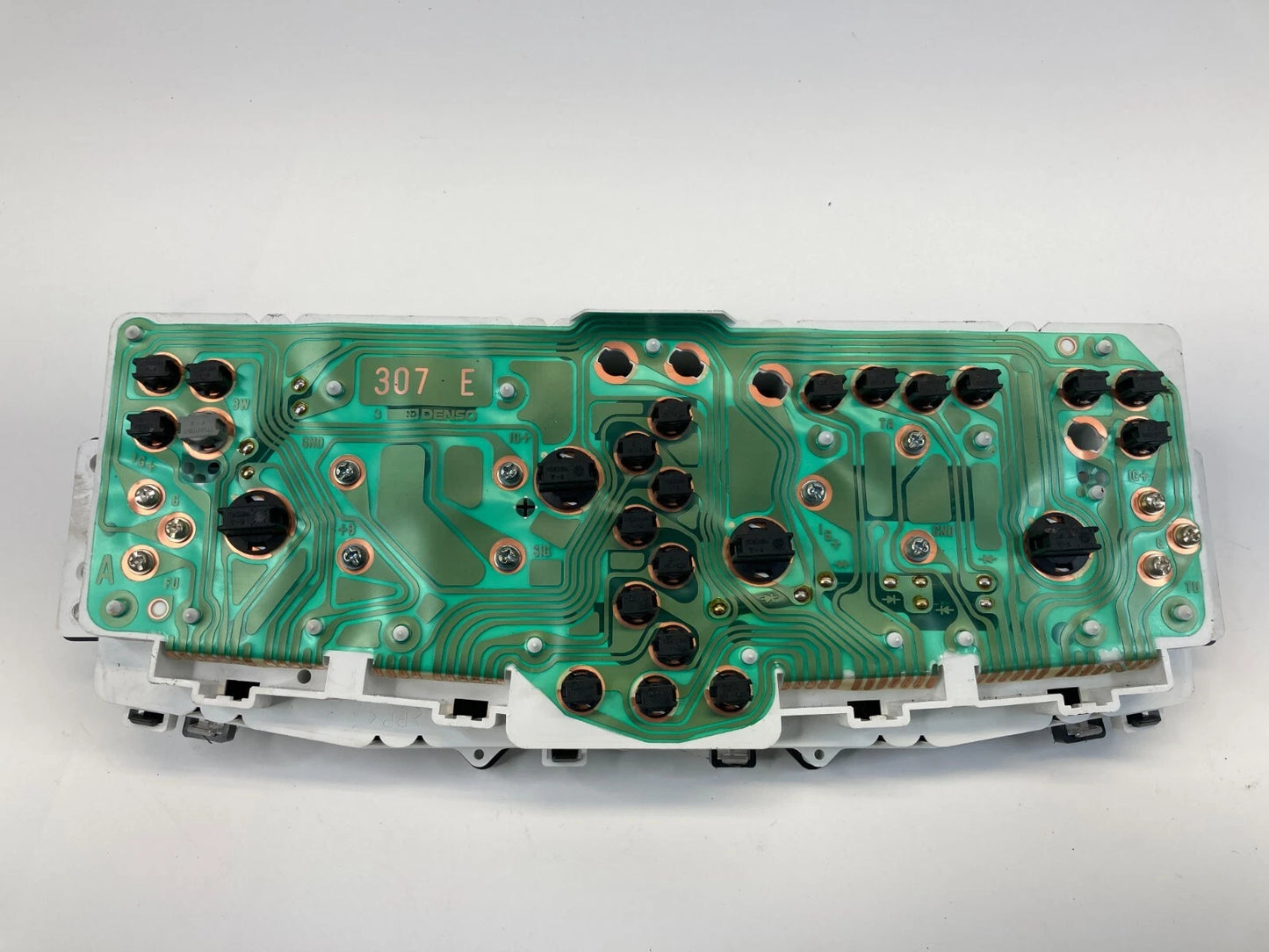 2001-2003 MITSUBISHI MONTERO 3.0 AT DASH SPEEDOMETER CLUSTER MR590135 235K MILES