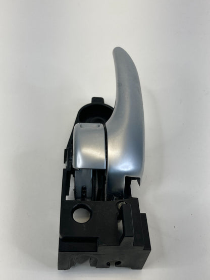 2015-2017 Chrysler 200 Front Left Driver Side Interior Inner Door Handle 3038088