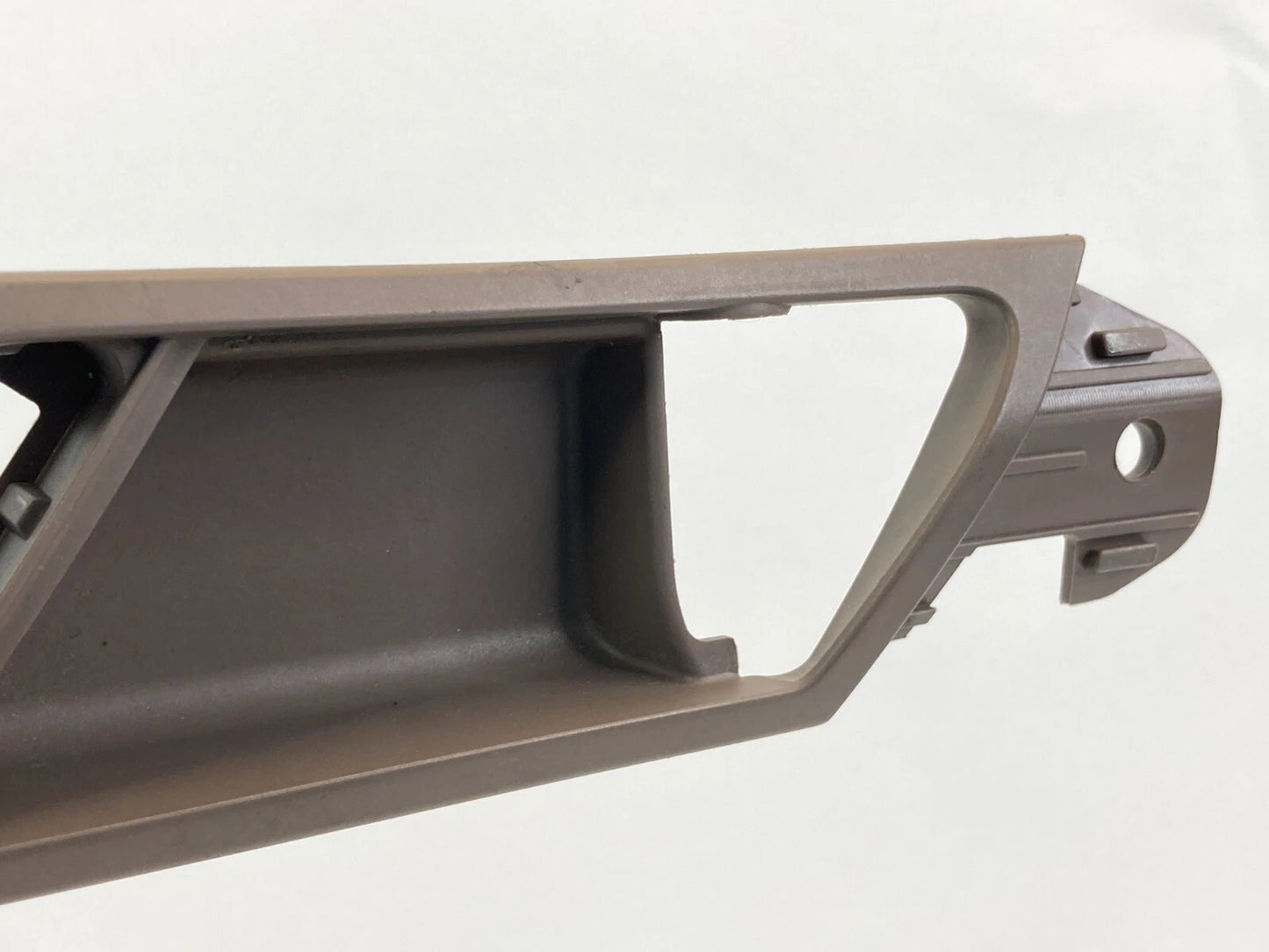 2006-2011 MERCEDES-BENZ ML350 FRONT LEFT INTERIOR DOOR HANDLE COVER BEZEL OEM