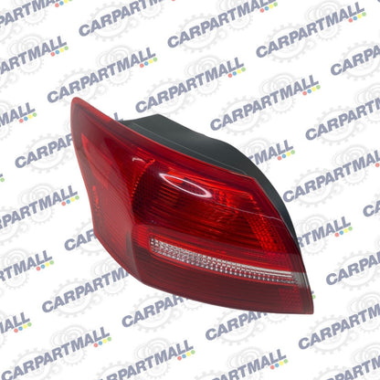 2015-2018 Ford Focus SEL Sedan 4-DR 2.0L Left Tail Light Taillight F1EB-13405