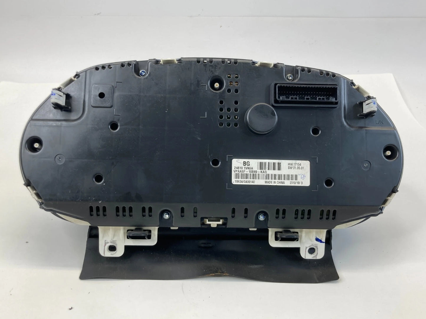 2011-2012 NISSAN ROGUE INSTRUMENT CLUSTER SPEEDOMETER GAUGES OEM 24810-1VK0A