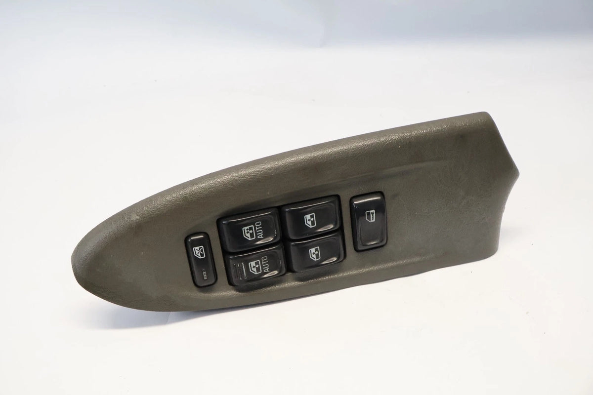 2002-2005 CHEVROLET TRAILBLAZER FRONT LEFT DRIVER MASTER POWER WINDOW SWITCH OEM