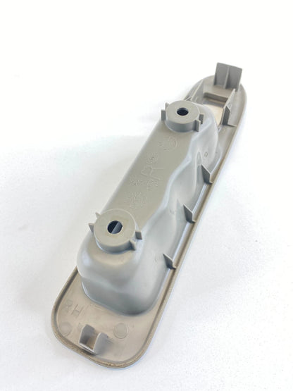 2000-2005 CHEVROLET IMPALA REAR RIGHT DOOR WINDOW SWITCH COVER BEZEL 10432426