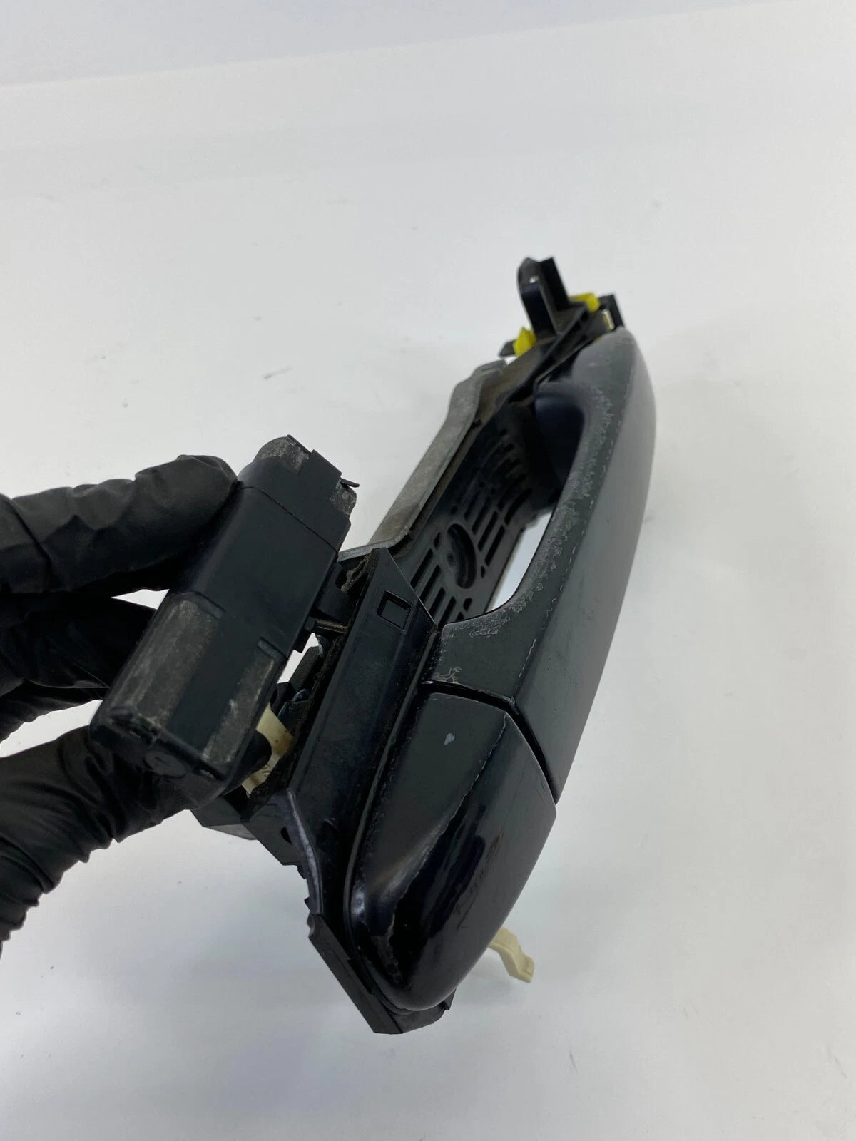 2010-2015 TOYOTA PRIUS REAR RIGHT SIDE EXTERIOR OUTER DOOR HANDLE ASSEMBLY OEM