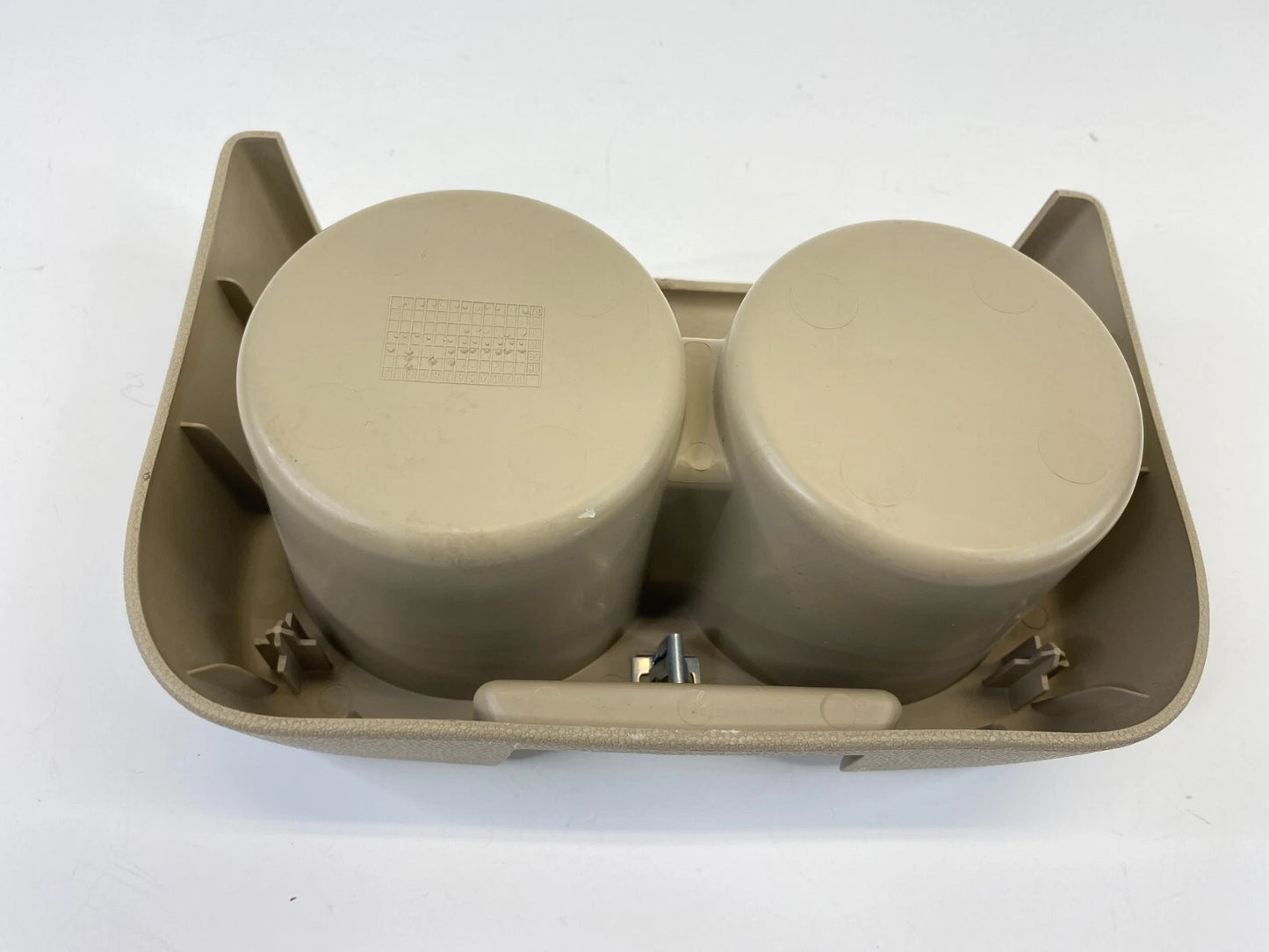 2008 2009 2010 2011 2012 FORD ESCAPE REAR CONSOLE CUP HOLDER 8L84-78135A14-A