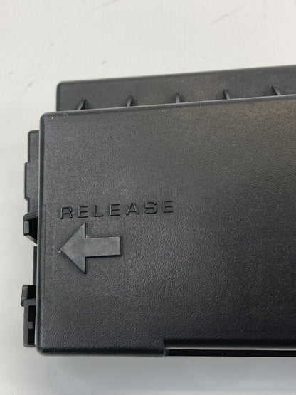 2009-2012 Ford Escape A/T Engine Fuse Box Relay Cover Lid Cap 3B0790100 OEM