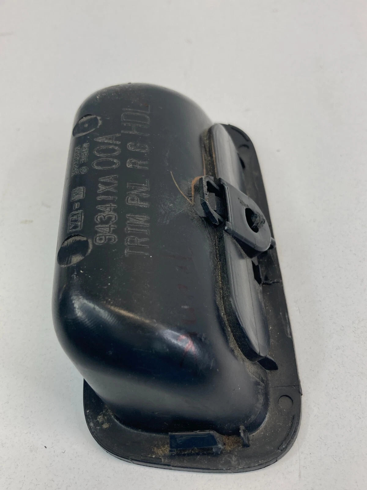 2009-2013 SUBARU FORESTER INTERIOR REAR TRUNK HATCH LID PULL HANDLE 94341XA00