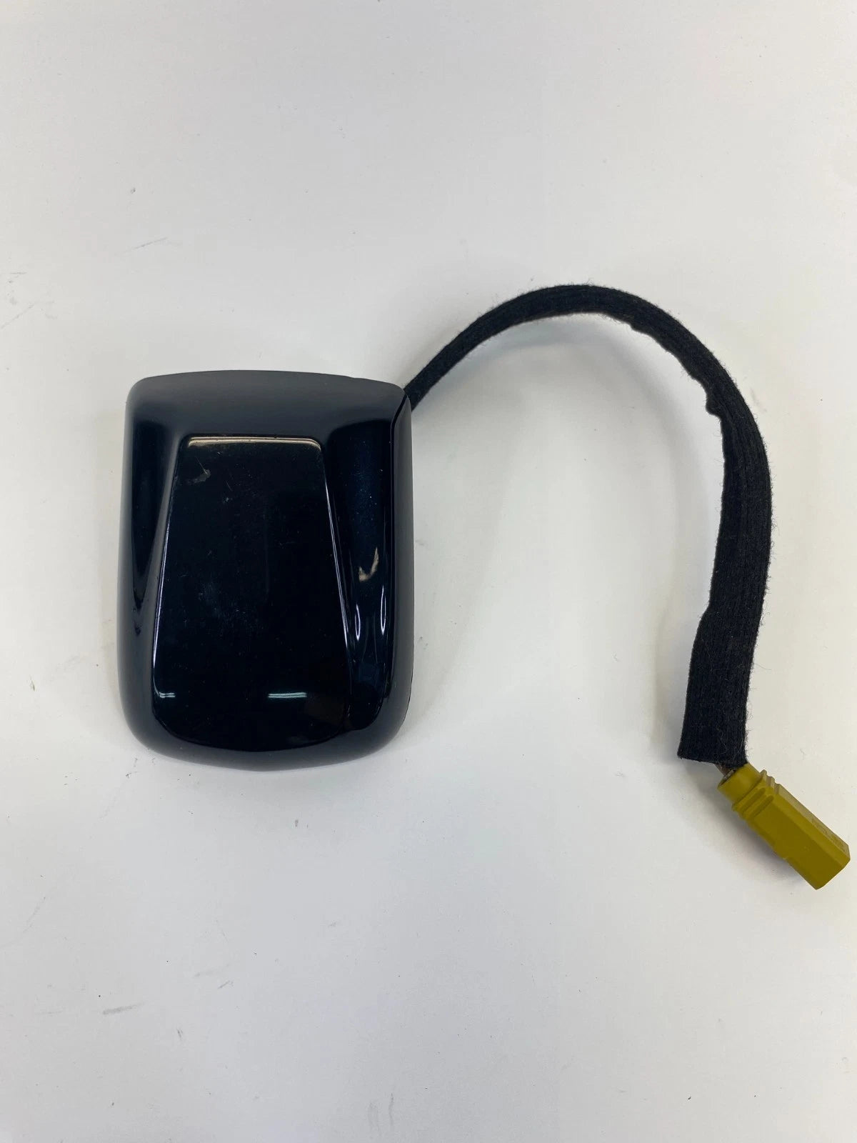 2015-2017 Chrysler 200 Roof Mounted Satellite Radio GPS Antenna 5NU66DX8AA OEM