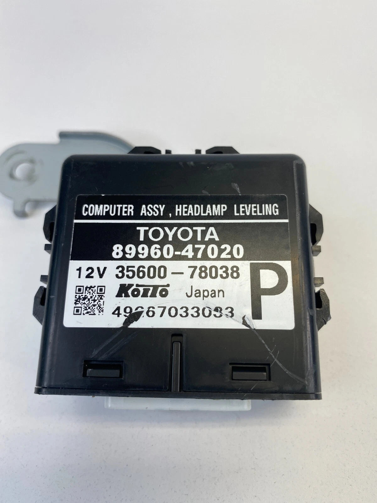 04 05 TOYOTA PRIUS HEADLIGHT LAMP LEVELING COMPUTER CONTROL MODULE 89960-47020