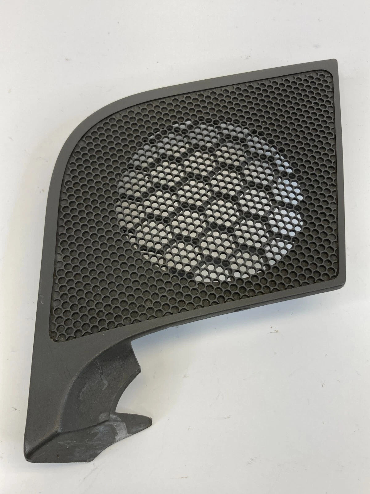 2005-2010 JEEP GRAND CHEROKEE DASH RIGHT SPEAKER GRILLE COVER 5KB00TRM
