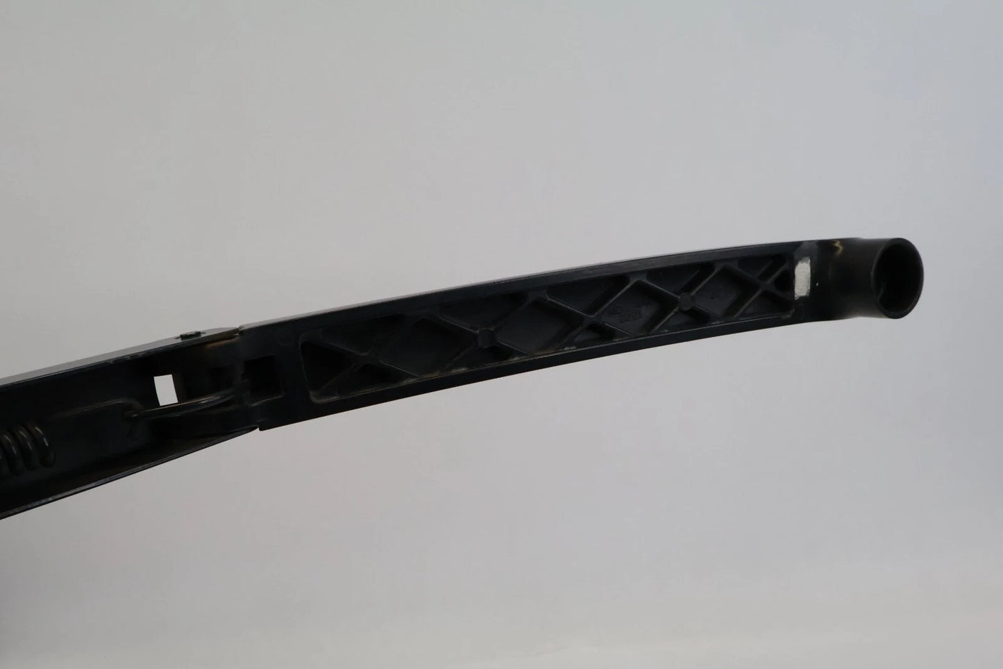 2011-2016 HYUNDAI ELANTRA FRONT LEFT & RIGHT WINDSHIELD WIPER ARM PAIR SET OEM