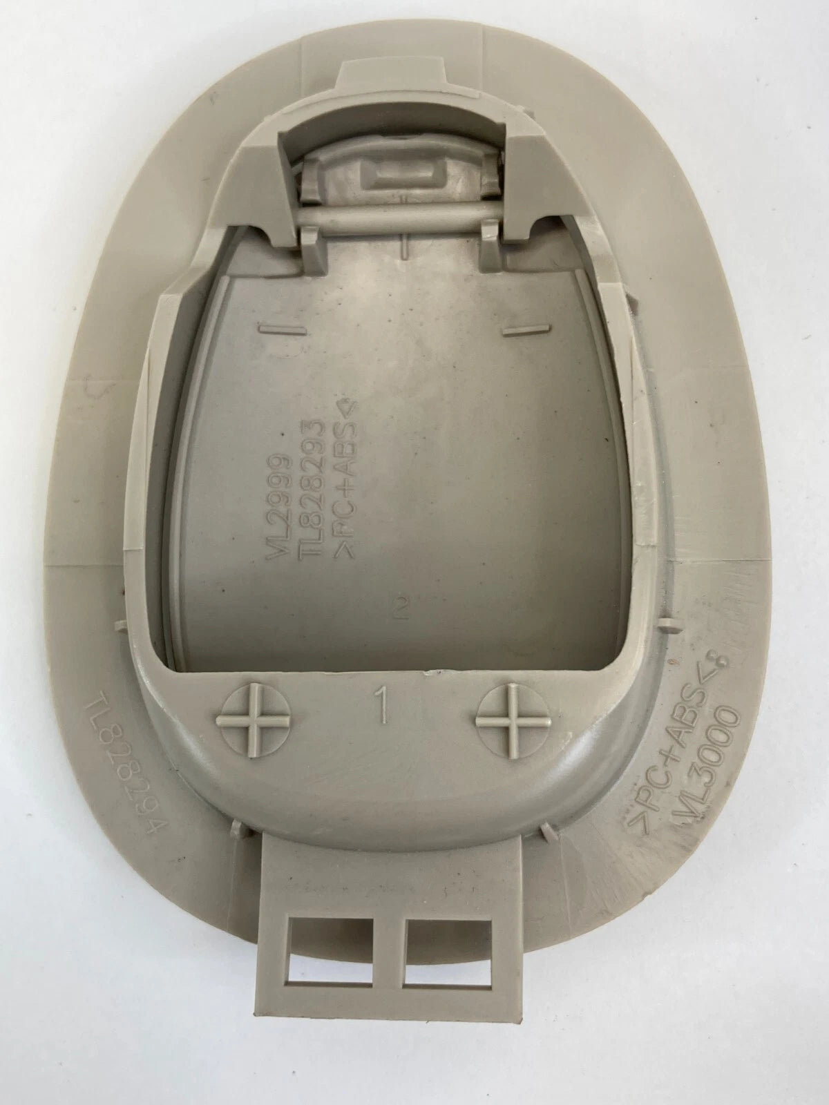 2004-2011 MITSUBISHI ENDEAVOR REAR CHILD SEAT RESTRAINT ANCHOR COVER TL828293