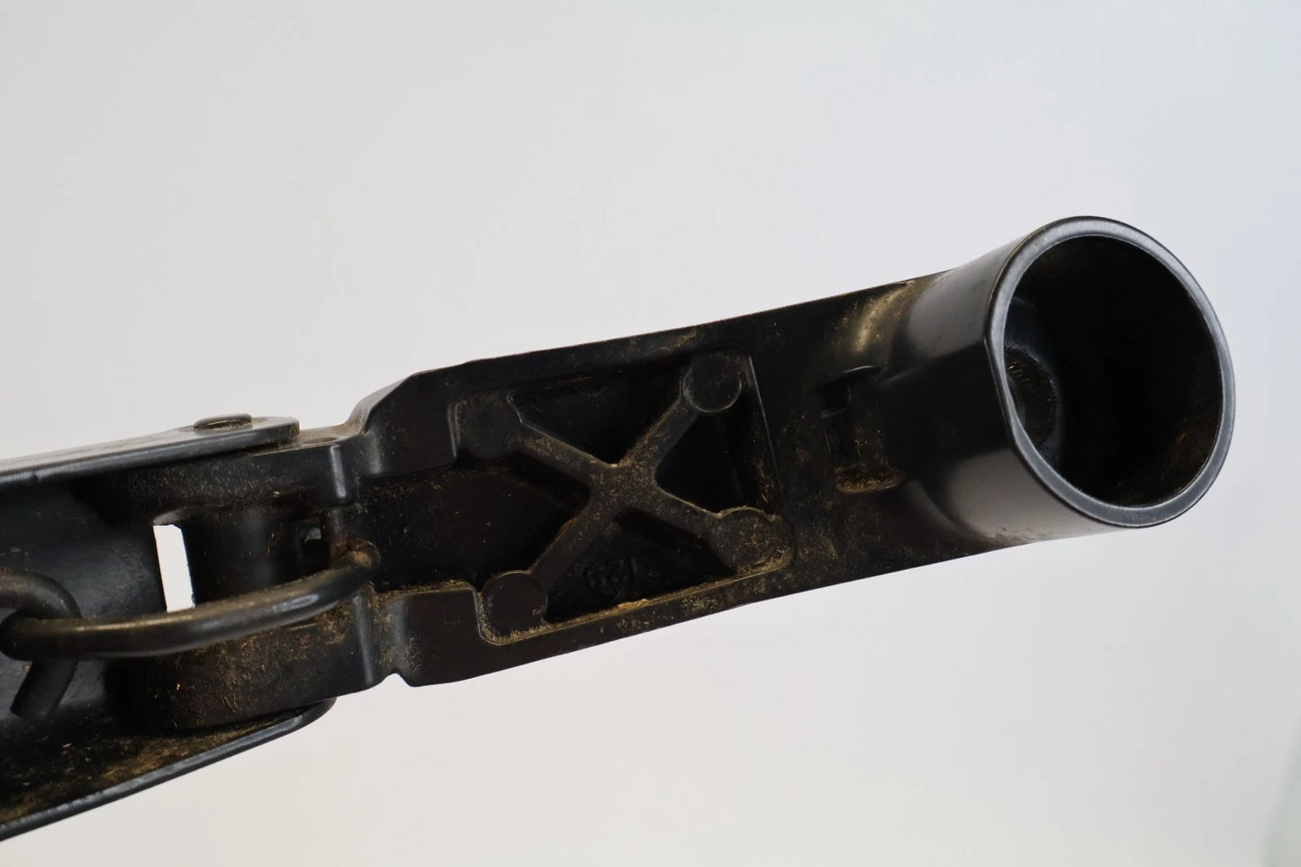 2010-2013 SUZUKI KIZASHI FRONT WINDSHIELD WIPER ARMS PAIR SET OEM FACTORY
