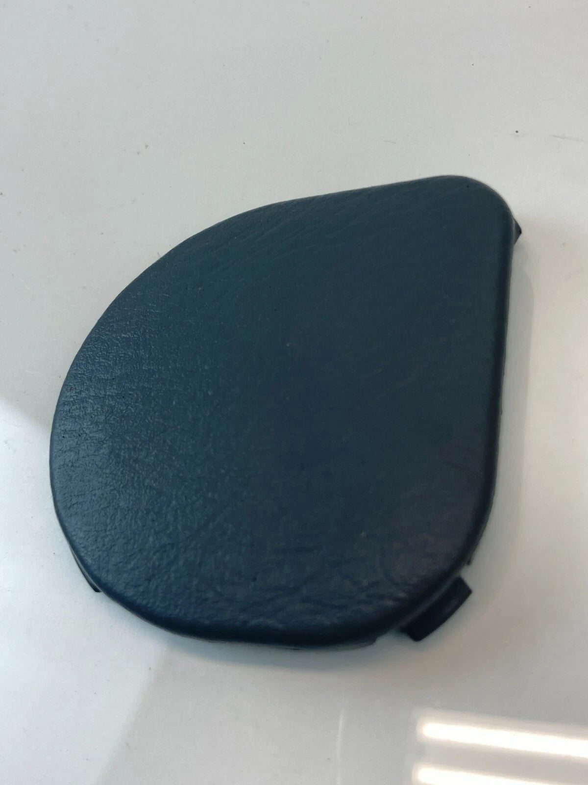 2003-2008 HONDA PILOT REAR LEFT CARGO SHADE TONNEAU COVER CAP TRIM LH OEM