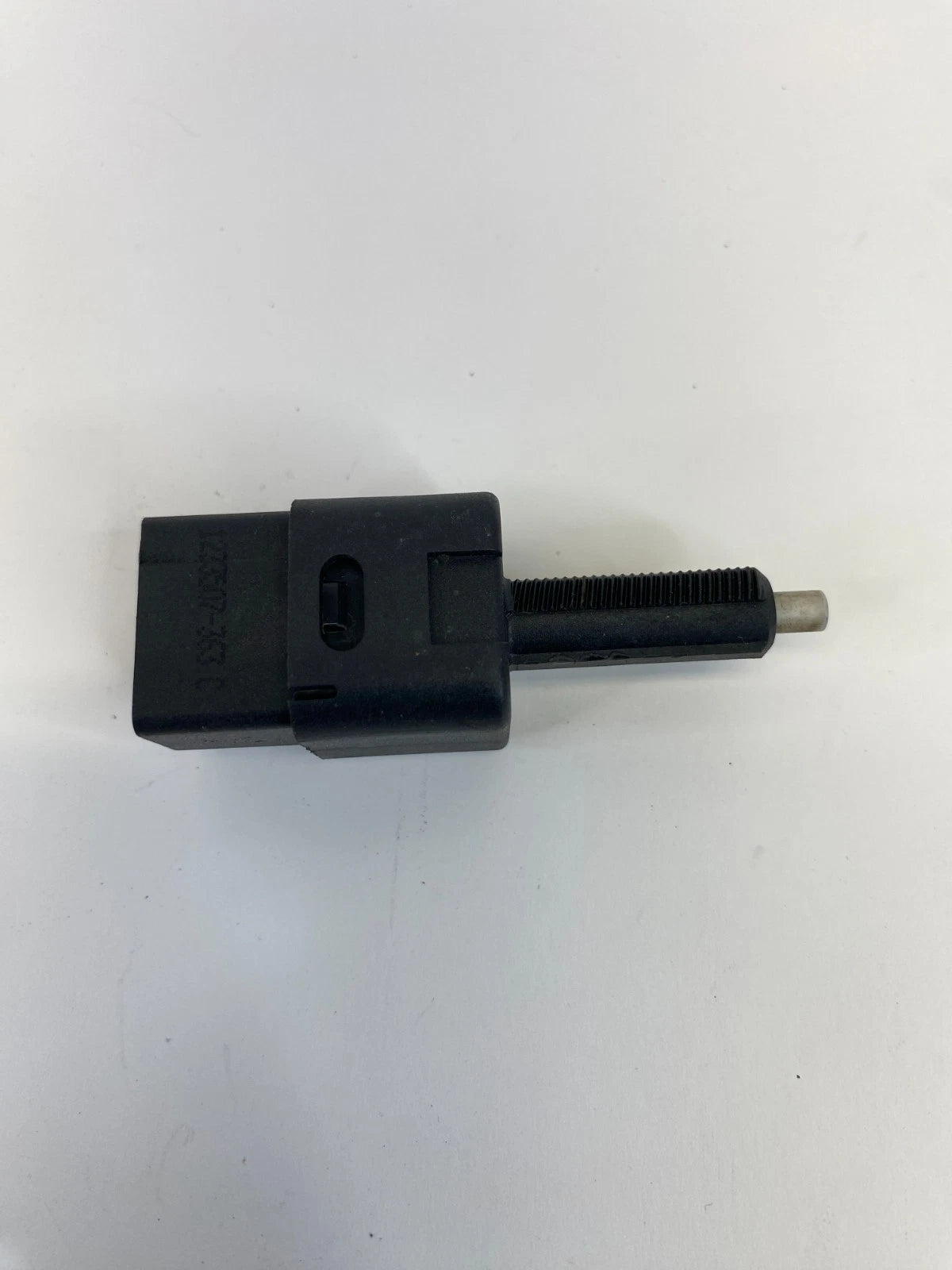 2007-2012 NISSAN ALTIMA BRAKE STOP LAMP LIGHT STOPLAMP BUTTON SWITCH OEM