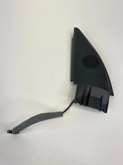 2002-2005 VW PASSAT FRONT DRIVER SIDE DOOR CORNER COVER W/ TWEETER 3B0837993 OEM