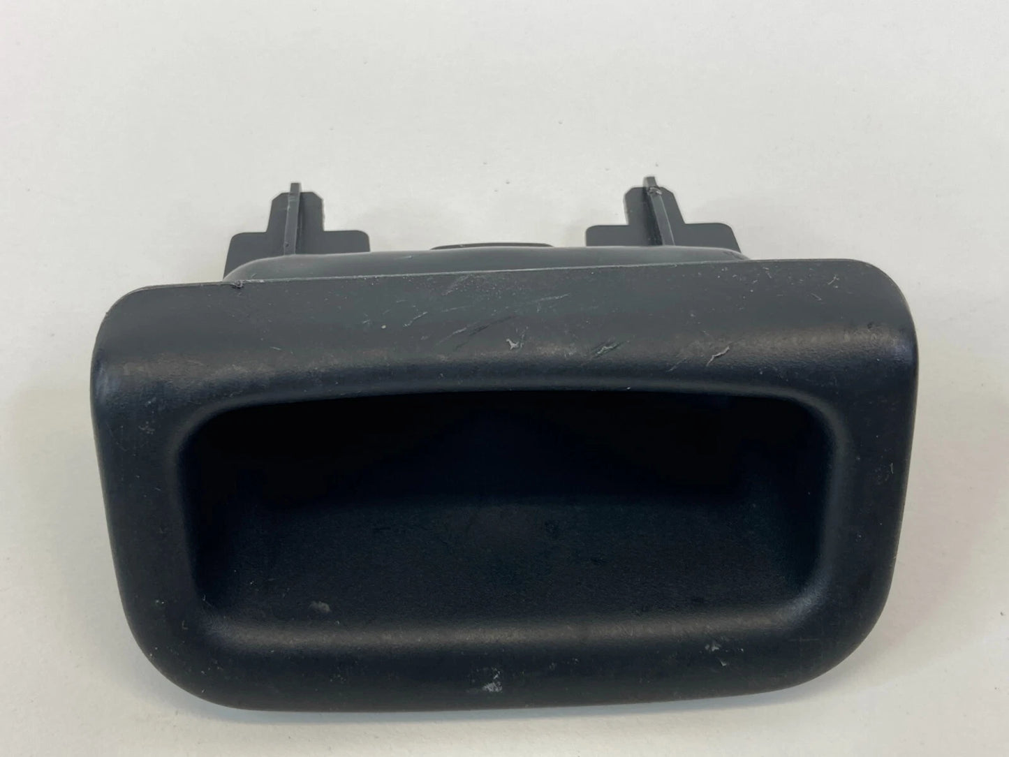 2004-2008 ACURA TL REAR TRUNK LID LIFTGATE INNER INTERIOR HANDLE 84633-SEP OEM