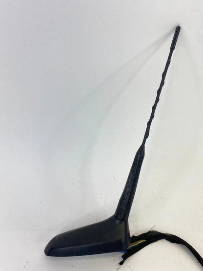 2010 2011 CHEVROLET EQUINOX ROOF MOUNTED RADIO ANTENNA BASE MAST 20863980