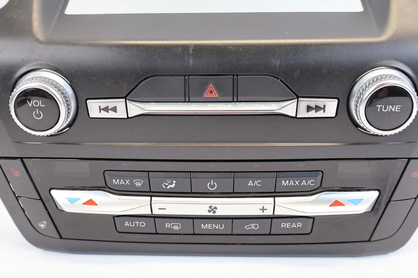 2020-2024 FORD EXPLORER ESTEREO RADIO & A/C CLIMATE CONTROL PANEL W / BEZEL OEM