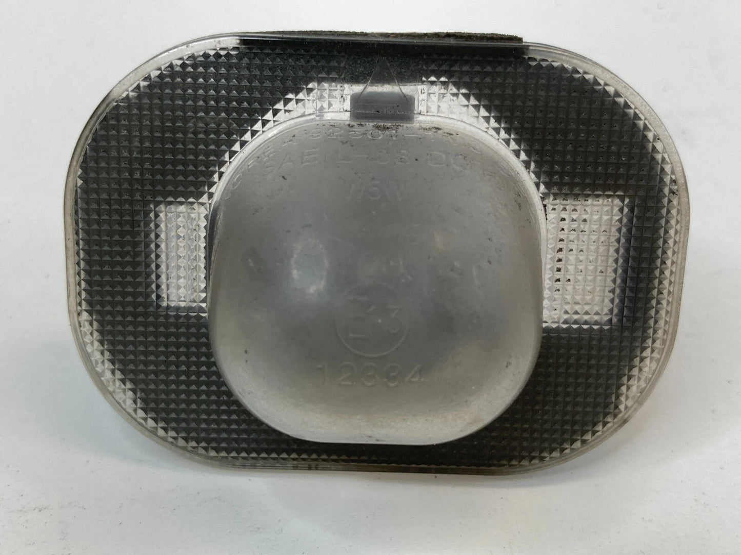 12-17 HYUNDAI ACCENT SDN BACK REAR TRUNK LID LICENSE PLATE LIGHT LAMP LENS OEM
