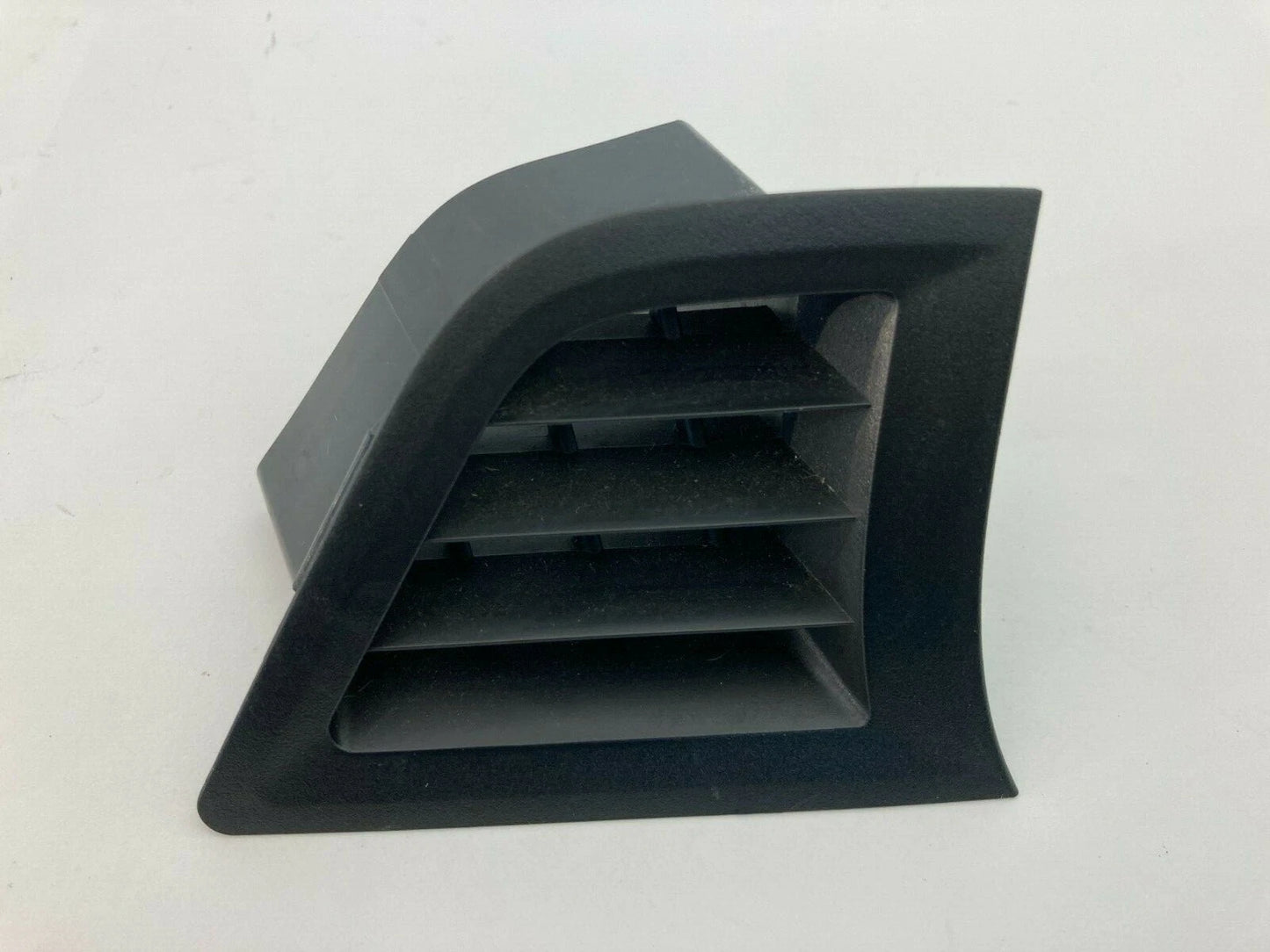 2010-2014 SUBARU OUTBACK LEGACY RIGHT SIDE DASH A/C AIR VENT DEFROST 66115AJ000