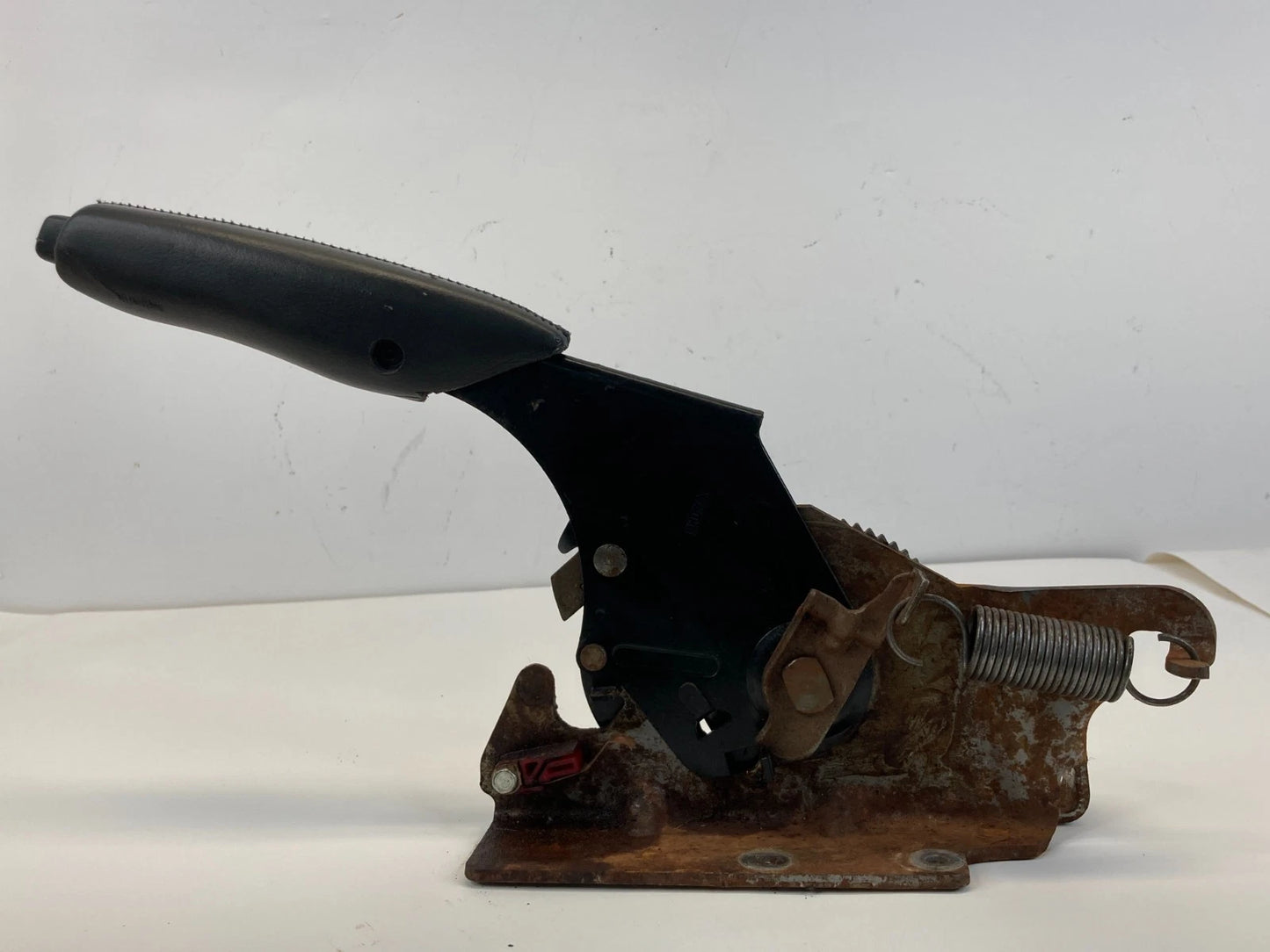 1998-2002 CHEVROLET CAMARO EMERGENCY PARKING BRAKE HANDLE LEVER CONTROL OEM