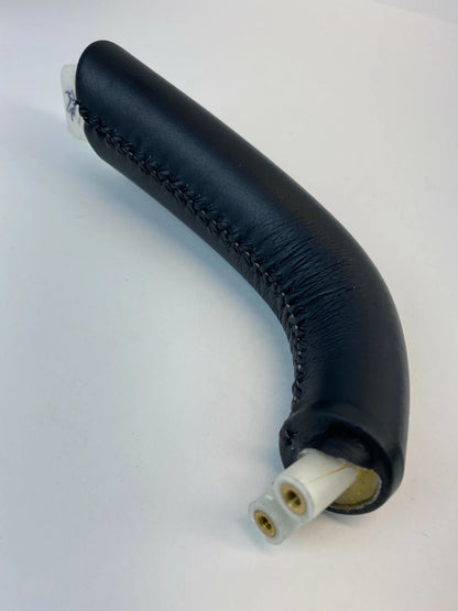 2004 2005 2006 KIA AMANTI REAR RIGHT SIDE DOOR PANEL GRAB GRIP PULL HANDLE RR RH