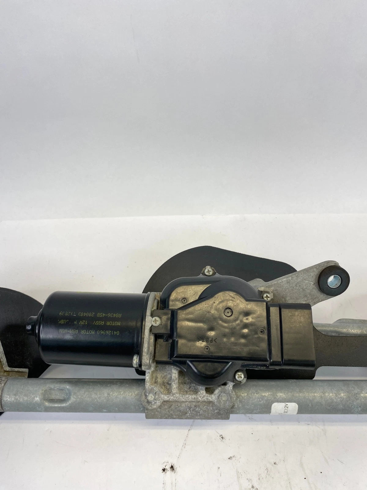 2010-2017 CHEVROLET EQUINOX WINDSHIELD WIPER MOTOR AT FRONT OEM FACTORY 84241847