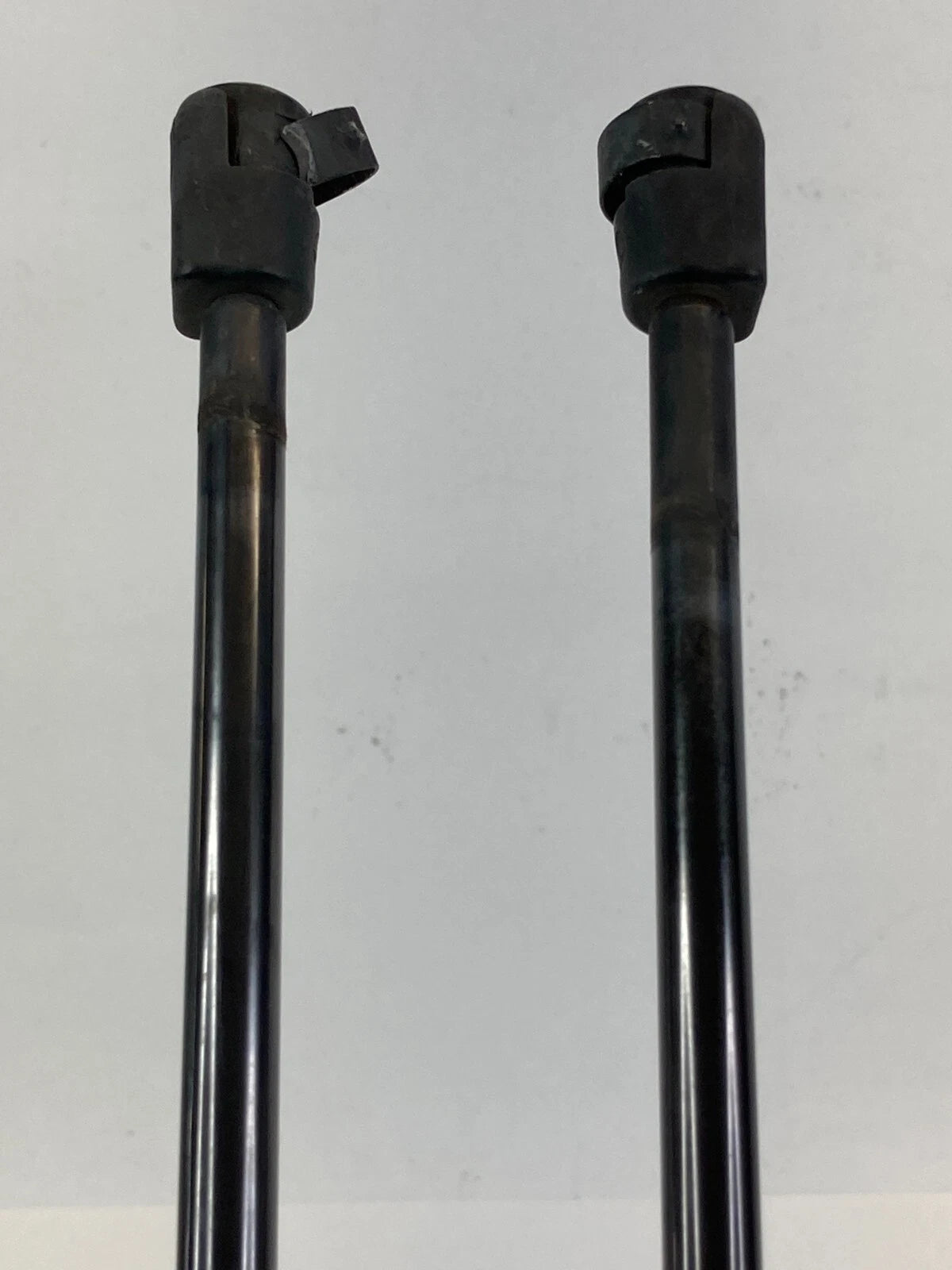03-07 HONDA PILOT TAILGATE LIFTGATE HATCH LIFT SUPPORT SHOCK STRUT PAIR SET