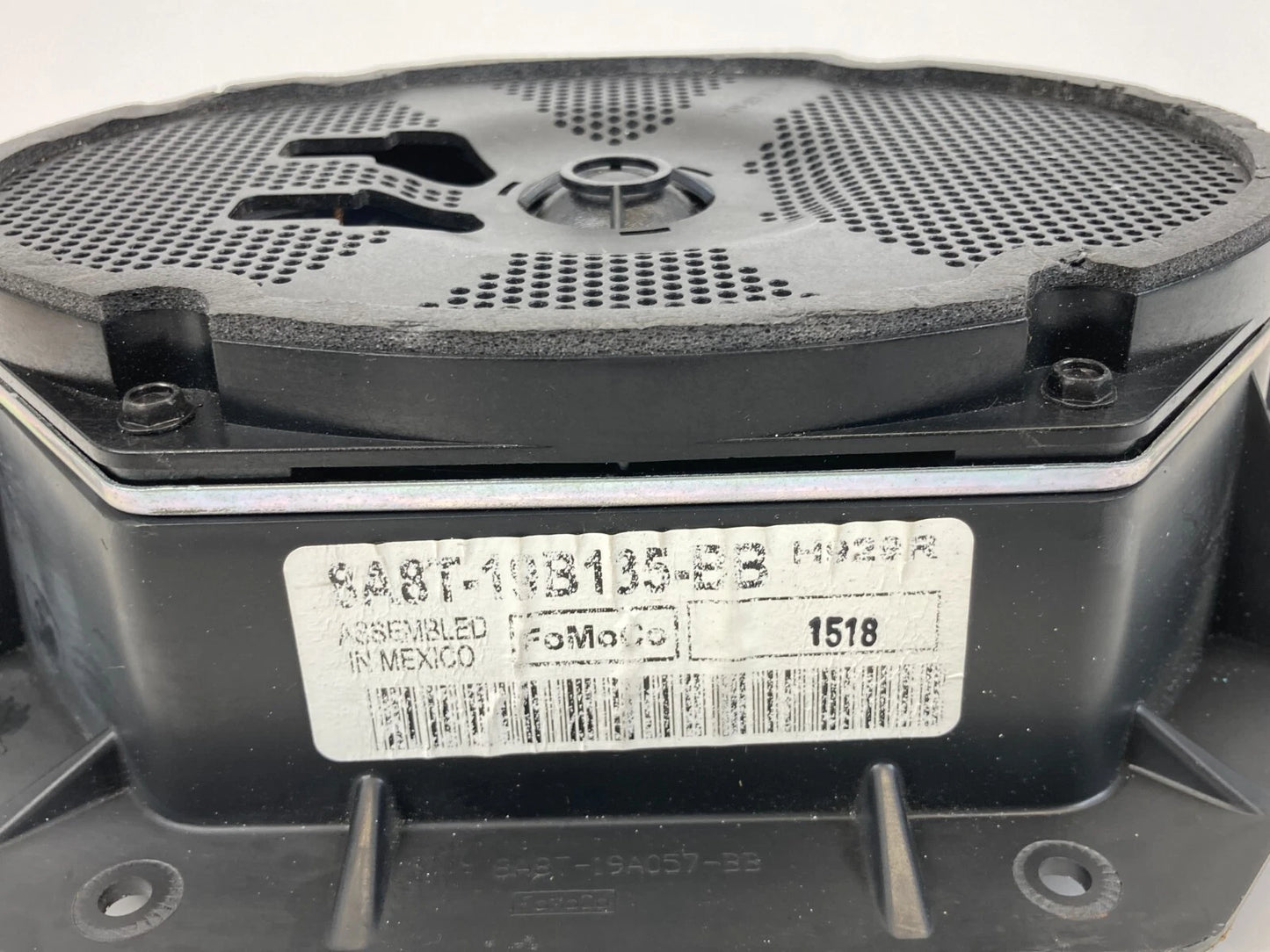 2009-2019 FORD FLEX REAR RIGHT BACK SIDE DOOR SPEAKER AUDIO 8A8T-18808-BA OEM