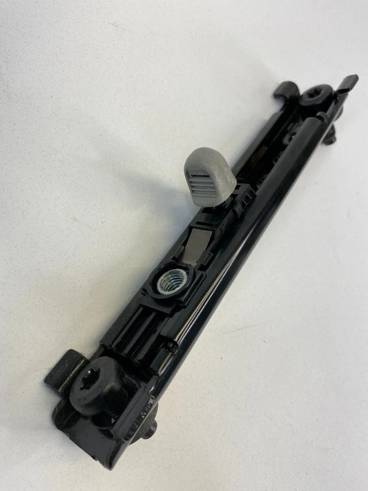2005-2010 PONTIAC G6 SEDAN FRONT LEFT SEAT BELT HEIGHT ADJUSTER 602742400B OEM