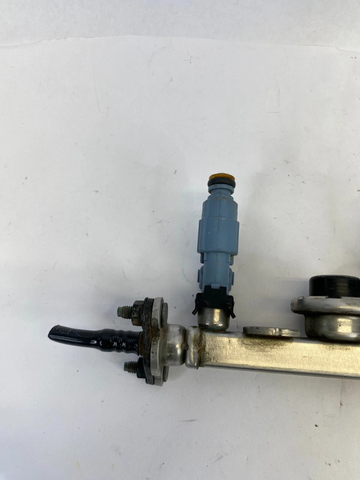 2011-2015 HYUNDAI SONATA HYBRID 2010-2012 SANTA FE 2.4L FUEL INJECTOR RAIL OEM