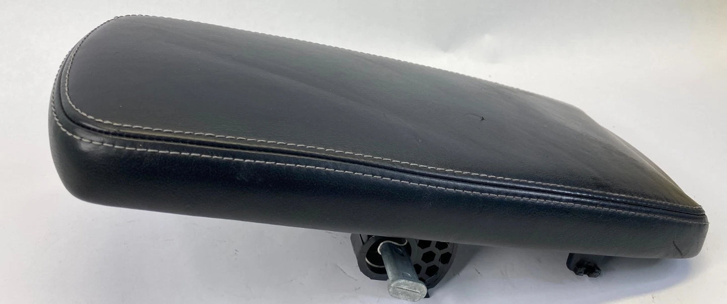 2009 2010 LEXUS IS250 FRONT CENTER CONSOLE ARMREST ARM REST LID UPPER OEM