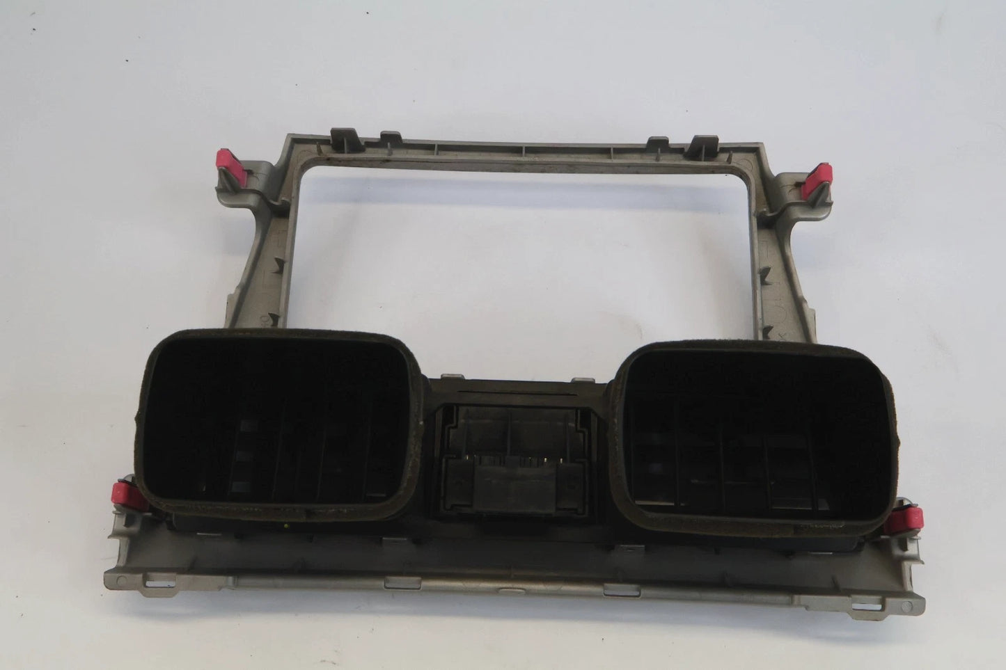 2007-2012 TOYOTA YARIS CENTER DASH RADIO BEZEL W/ AIR VENTS & HAZARD SWITCH OEM