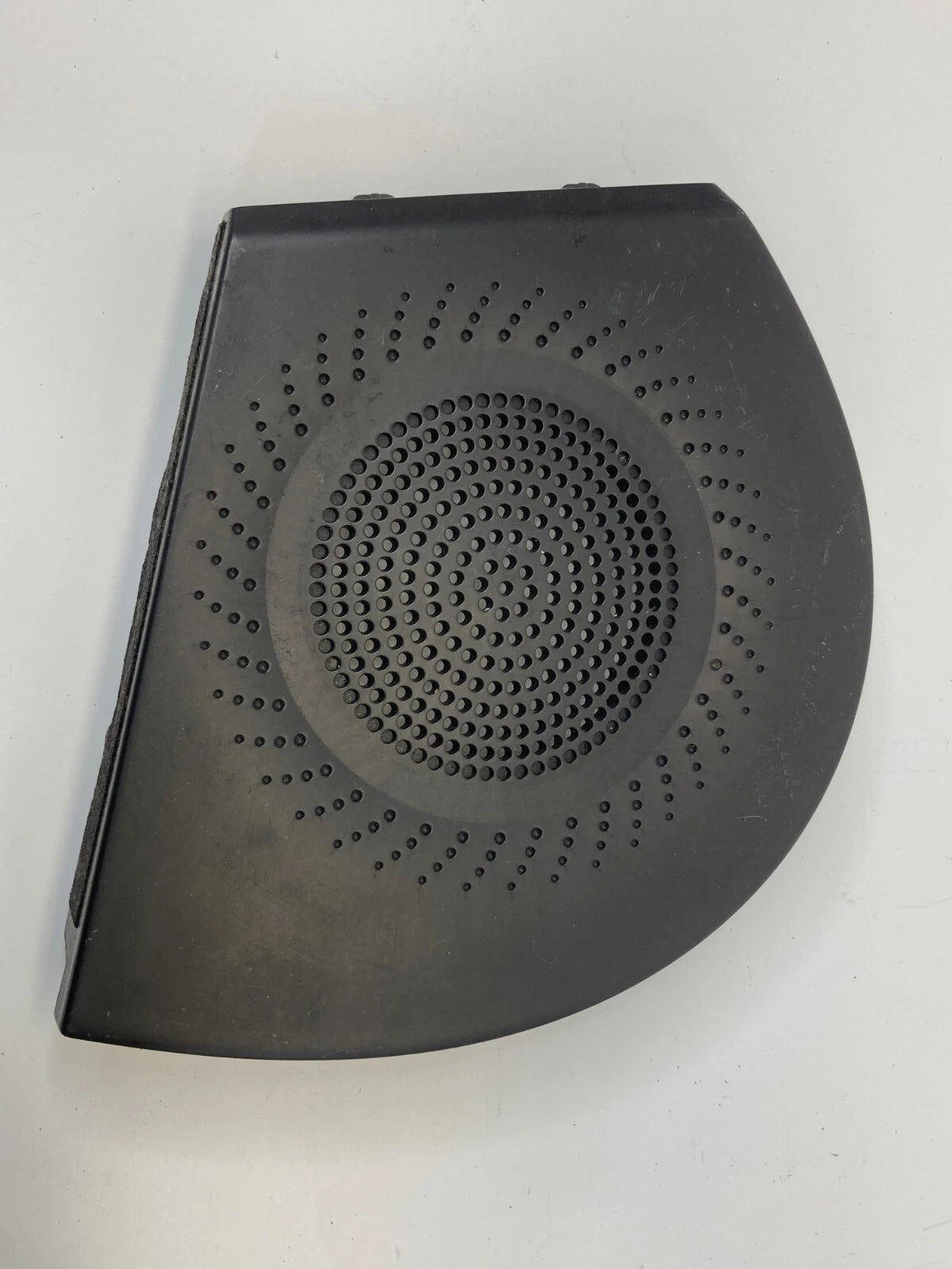 2011-2014 HYUNDAI SONATA DASH LEFT SIDE SPEAKER GRILLE COVER TRIM 847253S100 OEM