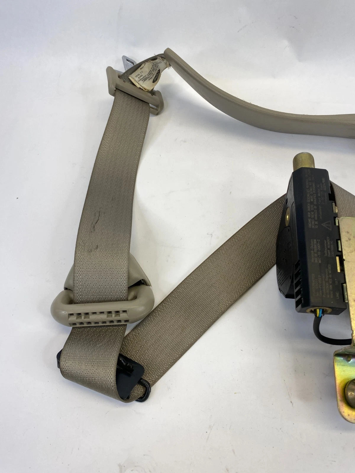 2003 2004 LINCOLN TOWN CAR FRONT RH PASSENGER SEAT BELT RETRACTOR ASSEMBLY OEM