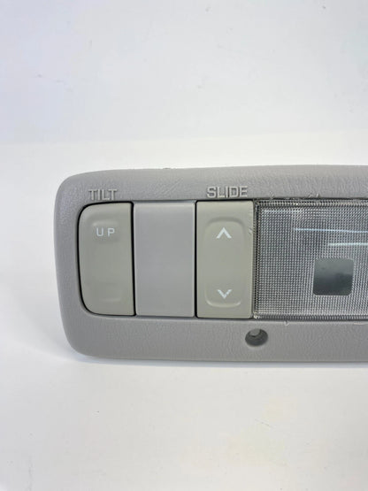 2003-2008 Pontiac Vibe Matrix Roof Overhead Dome Map Light w/ Sunroof Switch