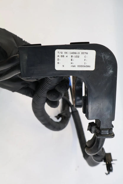 2012-2017 HYUNDAI ACCENT BATTERY POSITIVE CABLE TERMINAL 91850-1R212 OEM