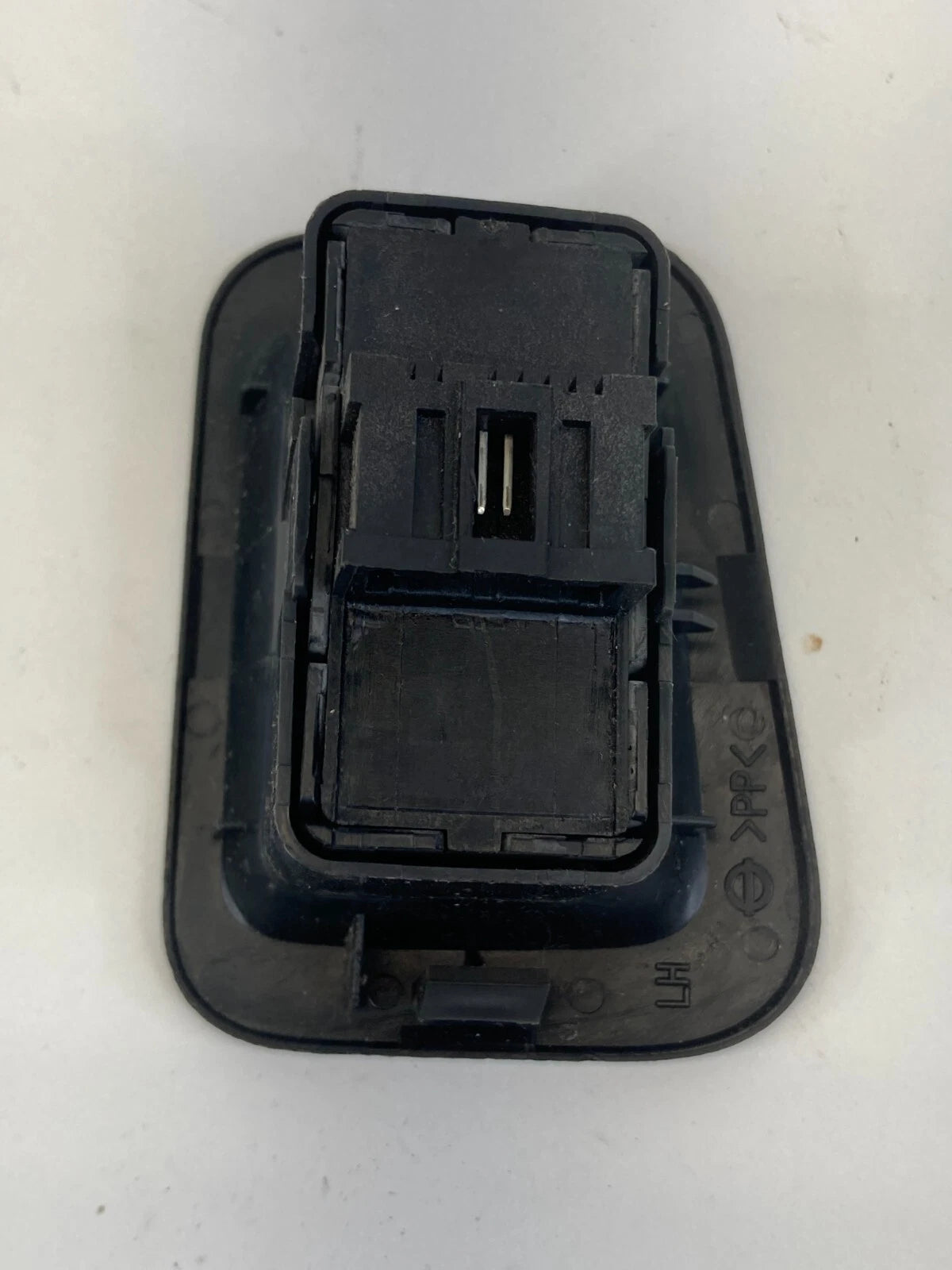 2009-2014 NISSAN MURANO FRONT LEFT DRIVER SEAT MEMORY SWITCH BUTTON CONTROL OEM