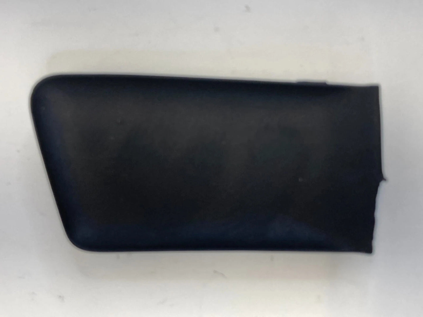 2011-2014 HYUNDAI SONATA REAR LEFT SIDE INTERIOR DOOR HANDLE SCREW CAP COVER OEM