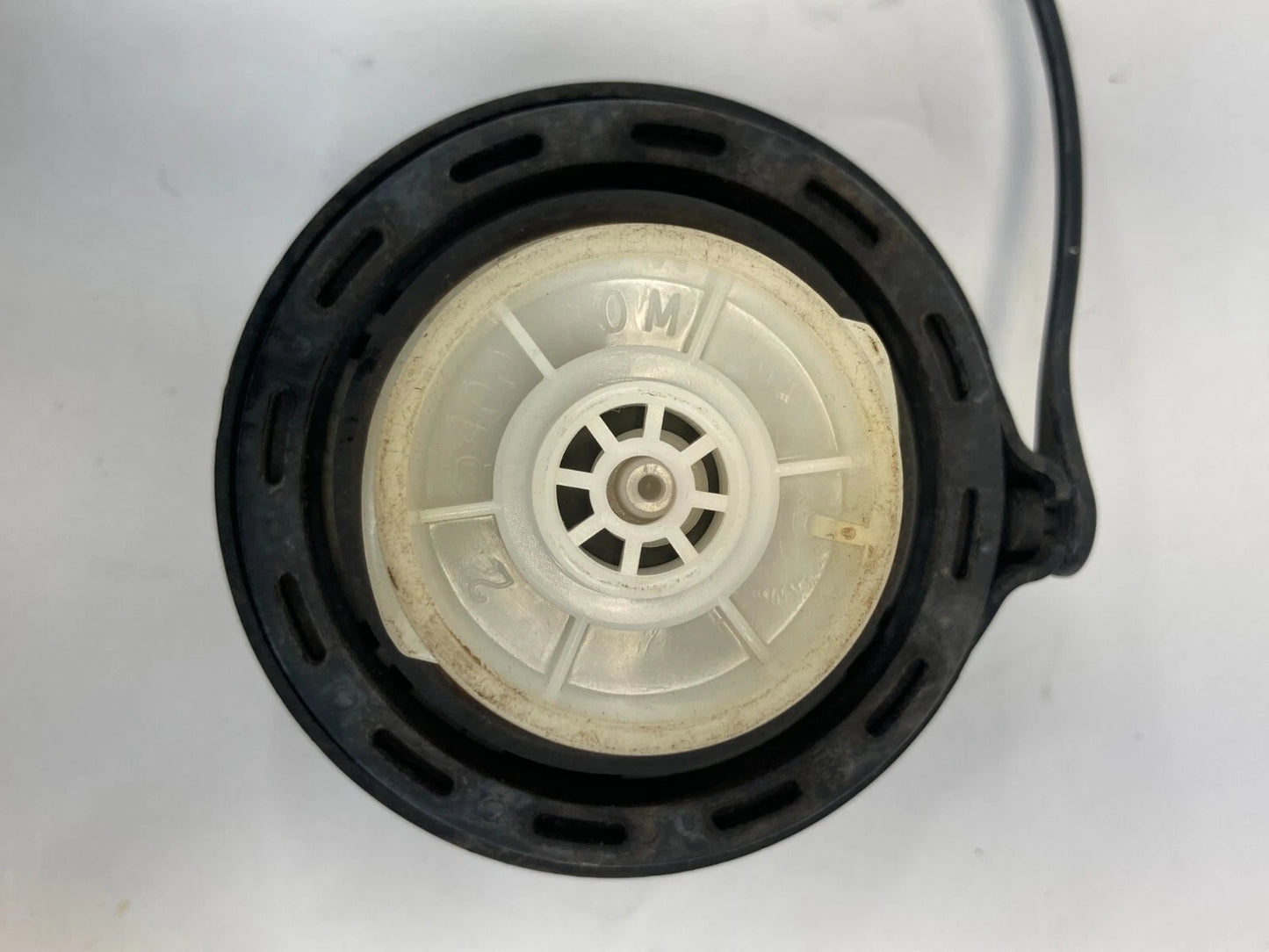 2010-2023 KIA SOUL 1.6L L4 FUEL TANK FILLER GAS CAP LID TOP COVER OEM