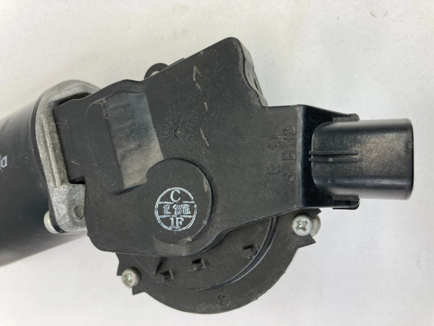 2005-2007 JEEP GRAND CHEROKEE WIPER MOTOR FRONT ASSEMBLY OEM FACTORY 55156313AB