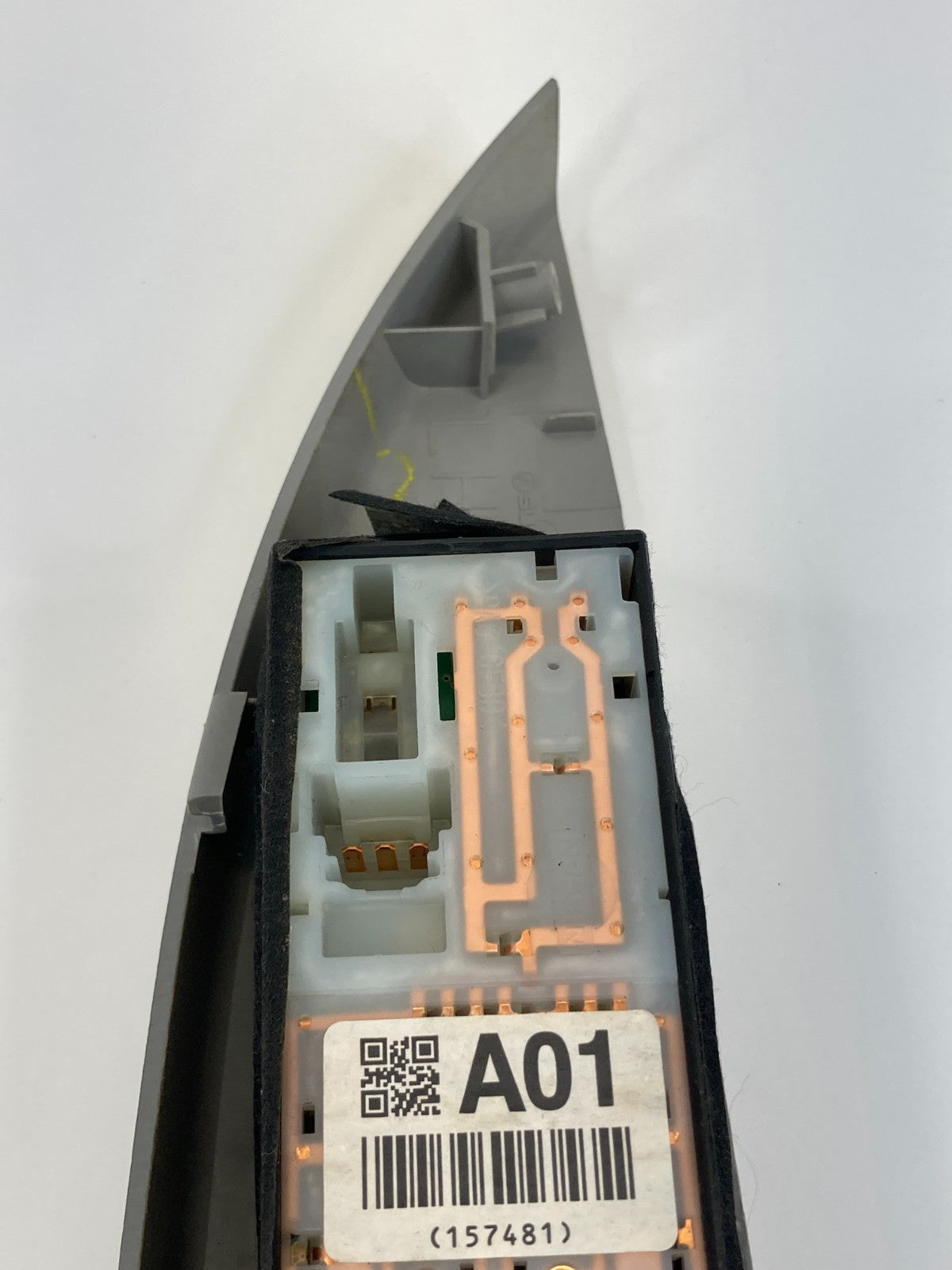 10-14 Subaru Outback Left Side Master Window Control Switch w/ Bezel 94263-AJ13A