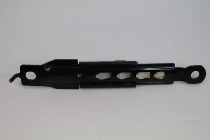 2012-2017 HYUNDAI ACCENT FRONT RIGHT PASSENGER SIDE SEAT BELT HEIGHT ADJUSTER