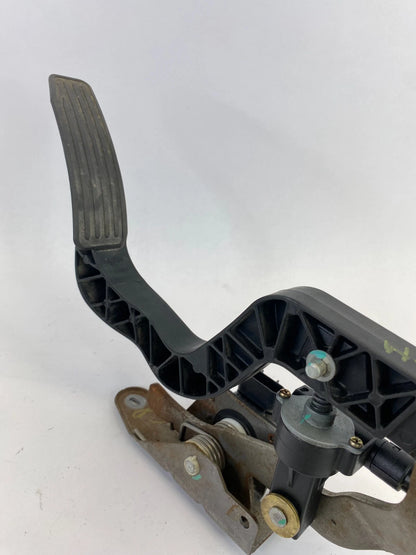 2004-2009 GMC ENVOY 4.2L 24V RWD ACCELERATOR GAS PEDAL SENSOR ASSEMBLY OEM