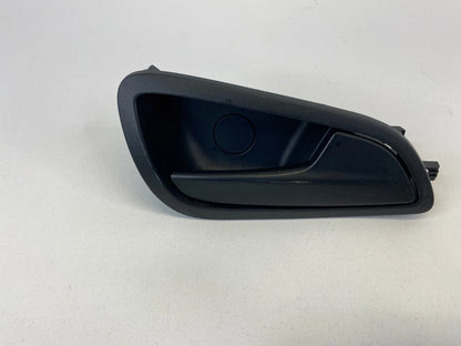 2012-2018 FORD FOCUS FRONT RIGHT PASSENGER SIDE INTERIOR DOOR HANDLE BM51-A22600