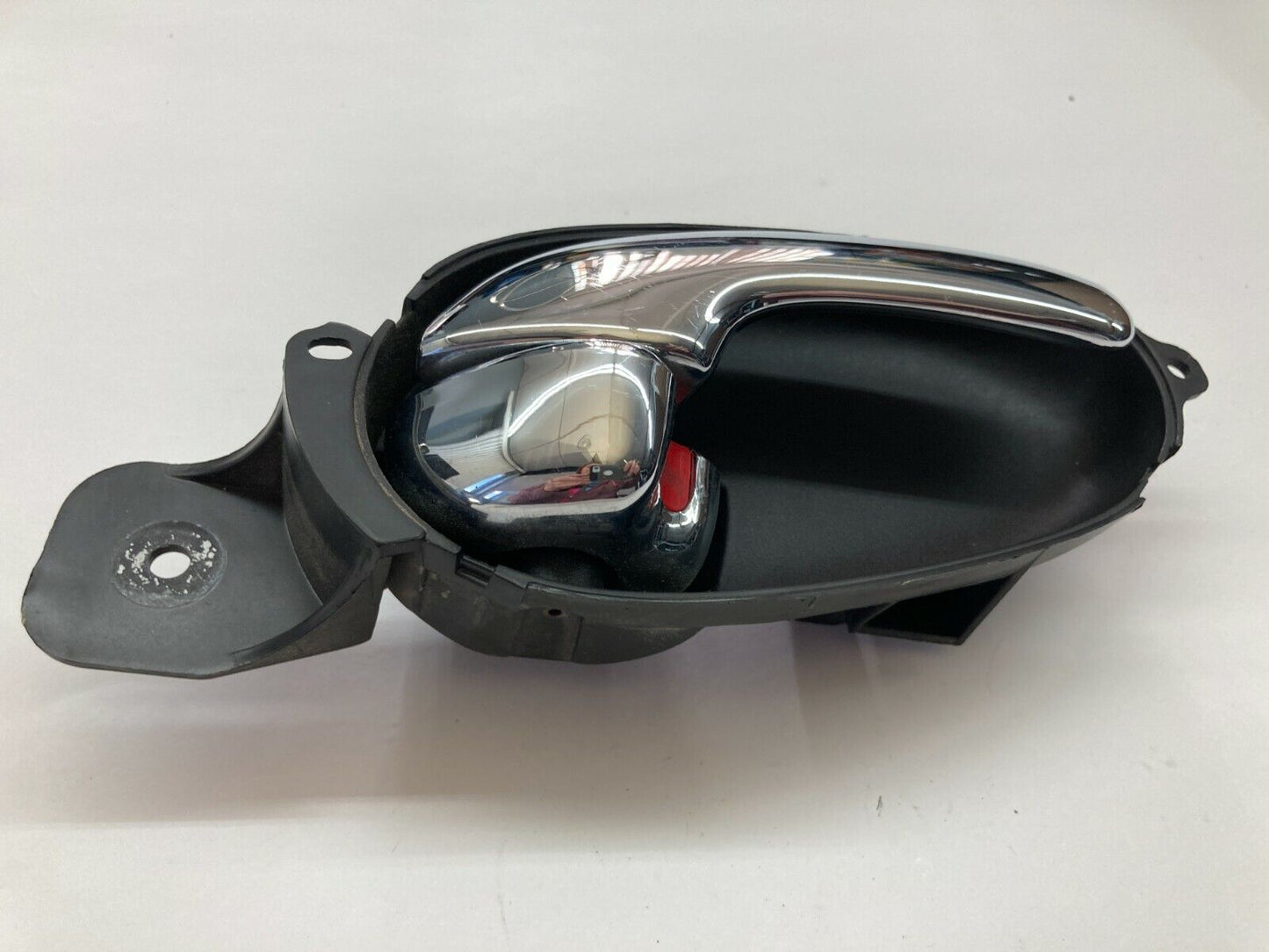 2002-2009 Chevrolet Trailblazer Front Right Passenger Inner Door Handle 107602